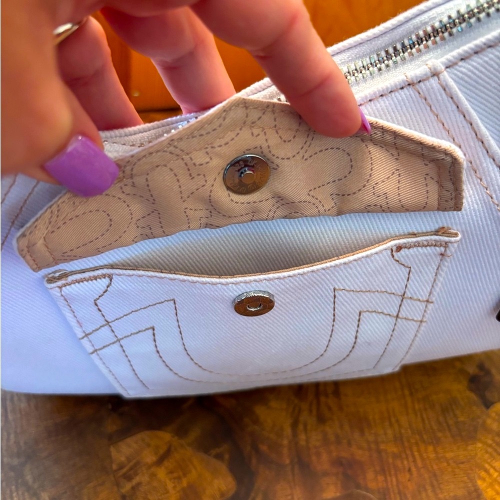 NWT True Religion Cream Hobo Bag with Geometric Stitching - Picture 7 of 9